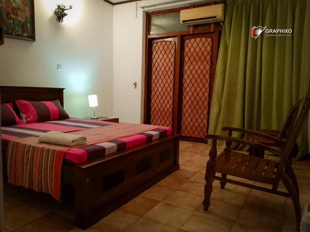 Ceylon Travel And Stay Lodge Battaramulla Dış mekan fotoğraf
